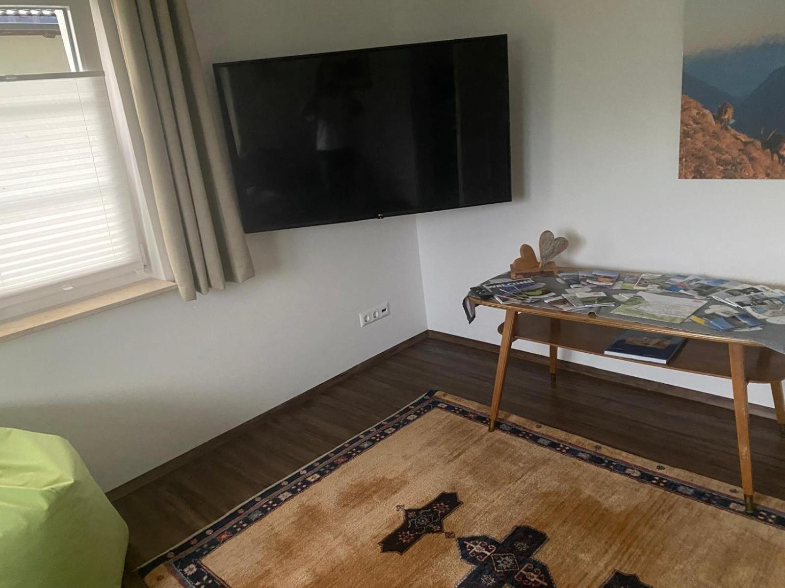 Wohnung Mit Garten Und Panoramablick In Innsbruck Extérieur photo